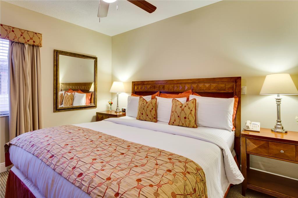Sun Harbour Boutique Hotel Bal Harbour Екстериор снимка